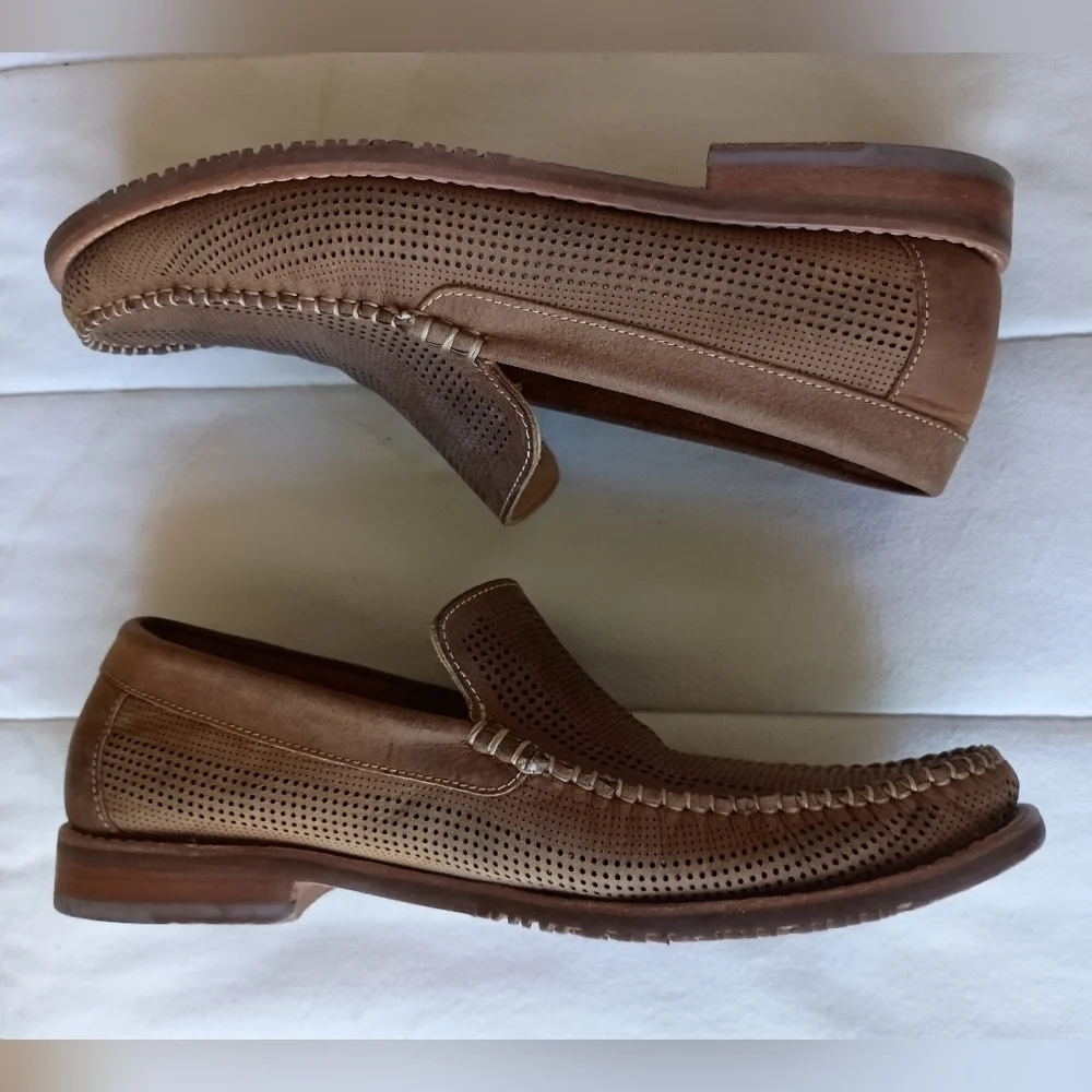 Tommy Bahama Men's Felton Brown Loafers_9.5